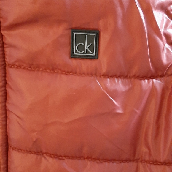 CALVIN KLEIN JEANS KIDS VEST SZ::6..NEW WITHOUT TAG. - Picture 4 of 7